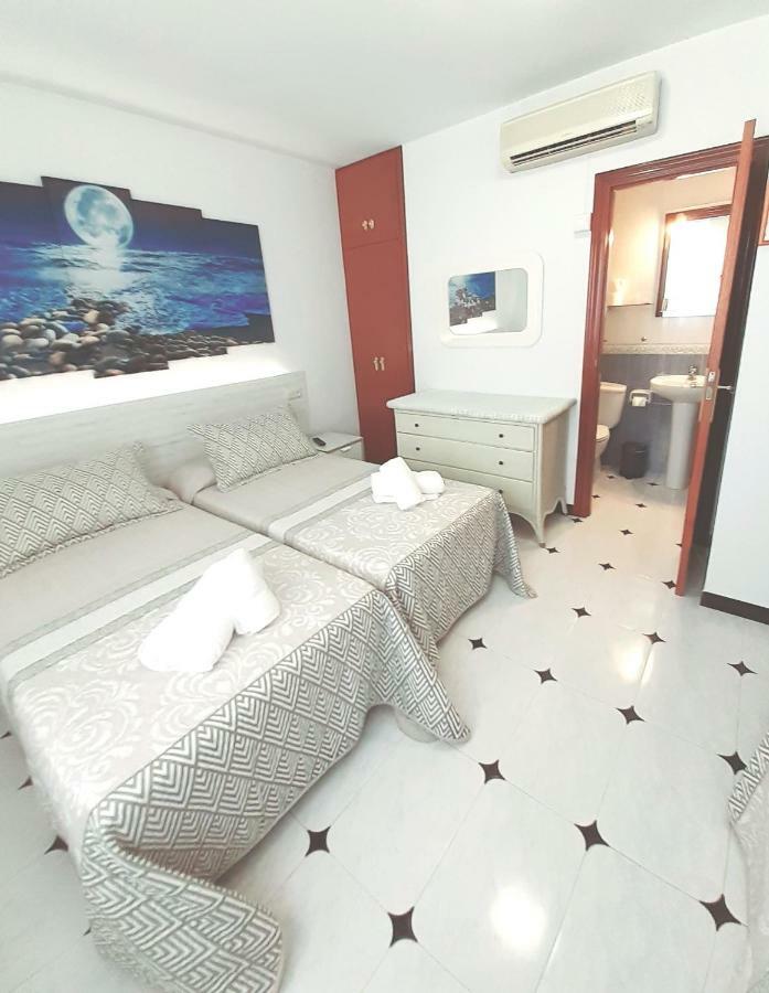 Hostal Kokkola Fuengirola Esterno foto