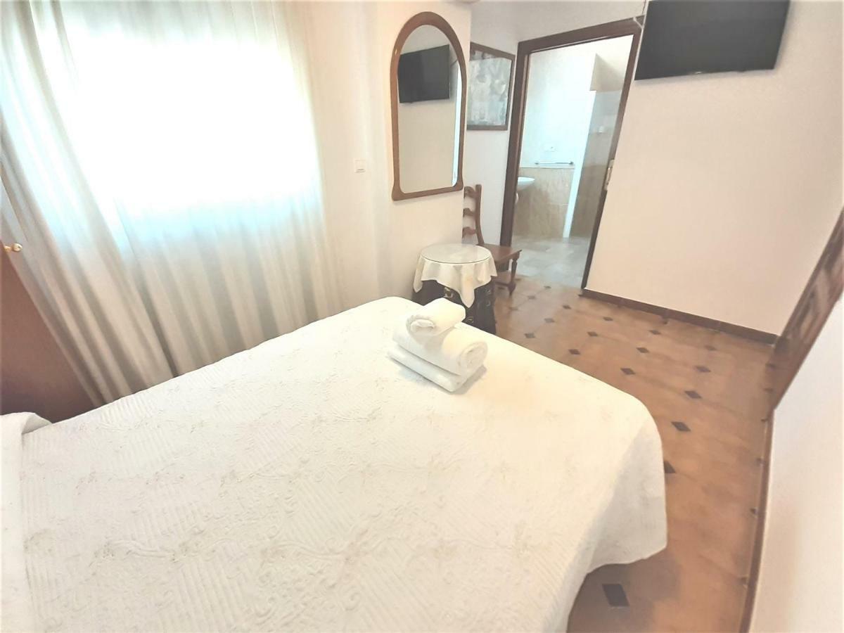 Hostal Kokkola Fuengirola Esterno foto